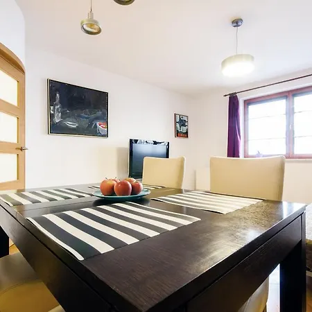 Apartment Florianska *