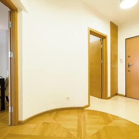 Florianska Apartment *